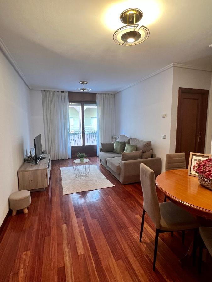 Piso Centrico A 10 Min De La Playa Con Garaje Incluido Apartman Castro Urdiales Kültér fotó